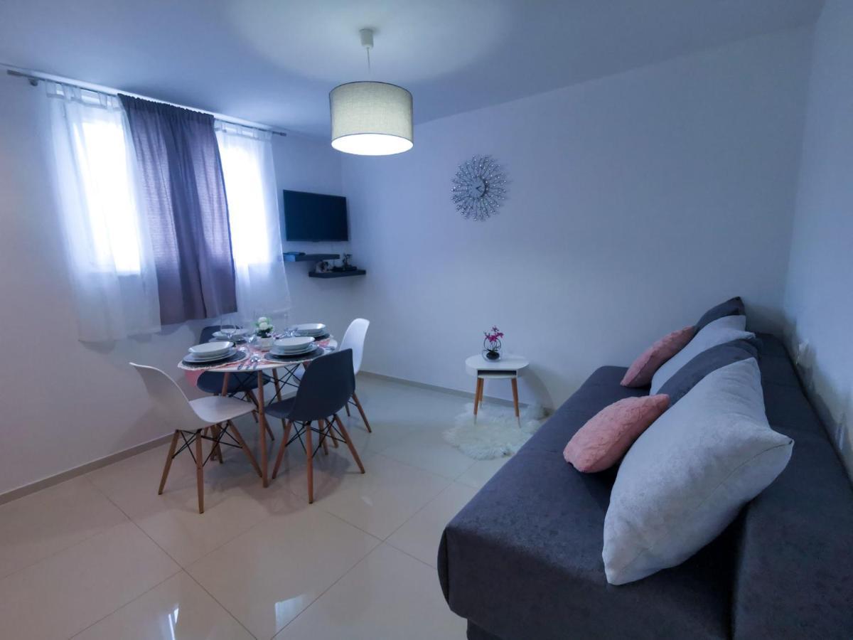 PUY Apartment P&M מראה חיצוני תמונה
